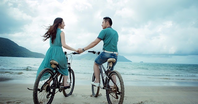 balade en vélo en couple